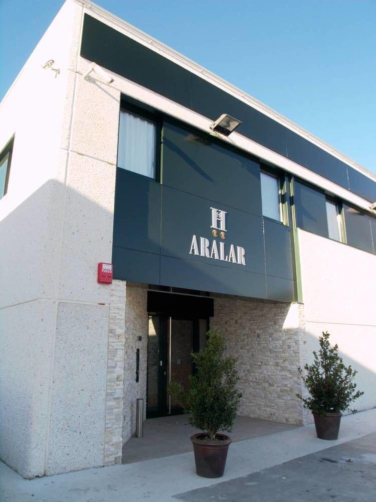 Hostal Aralar Aizoáin Exterior foto